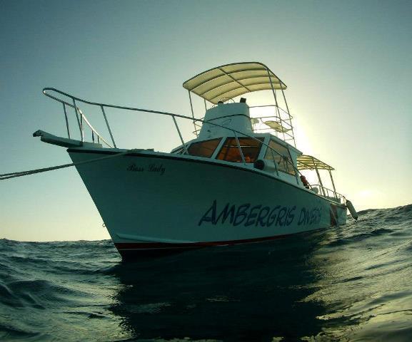 Ambergris Divers Resort San Pedro  Eksteriør billede